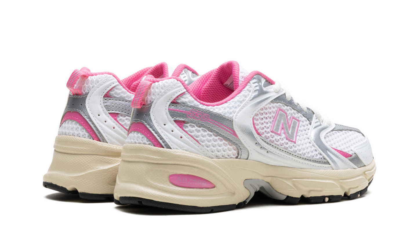530 "White Pink Vintage"