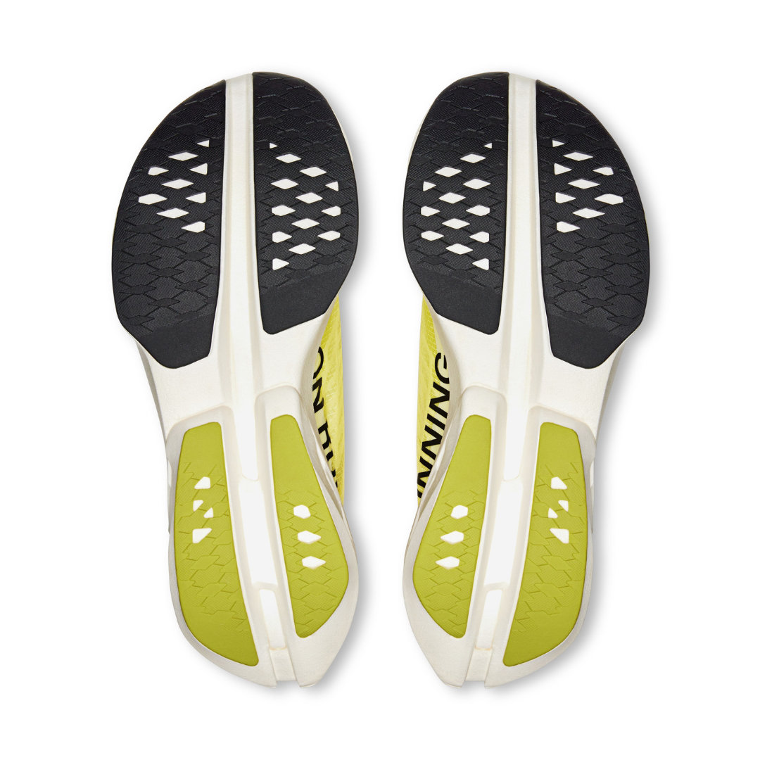 On Women's Cloudboom Strike Road Running Shoes (3WE30473331)