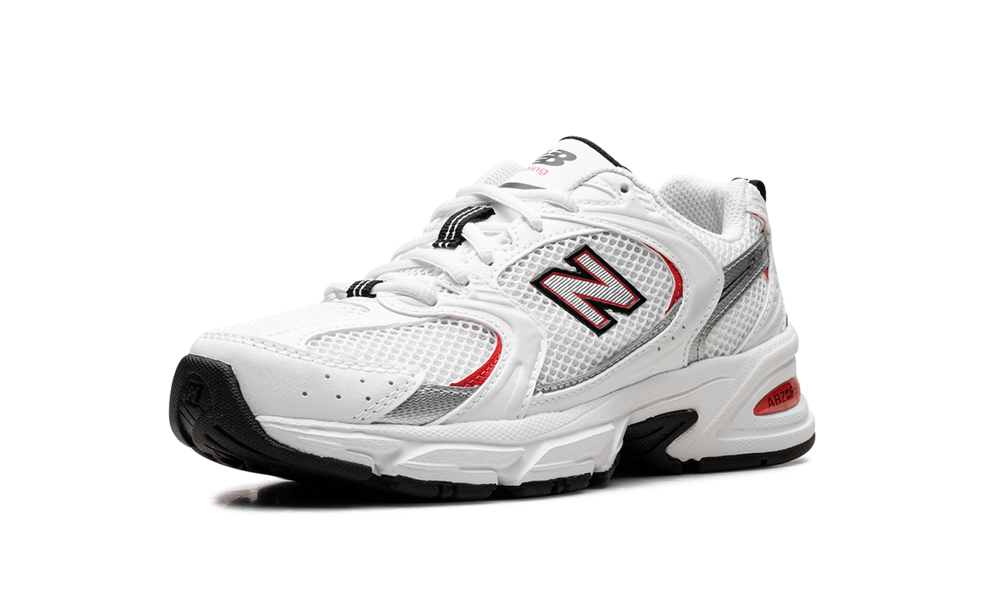 530 "White Blast Red"