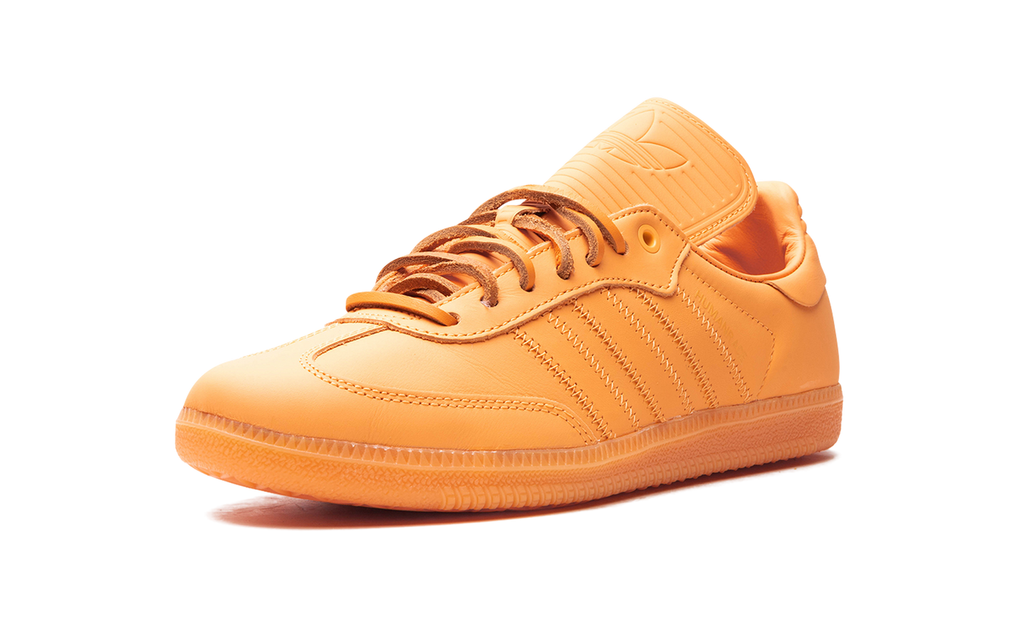 Samba Humanrace "Pharrell Williams - Orange"