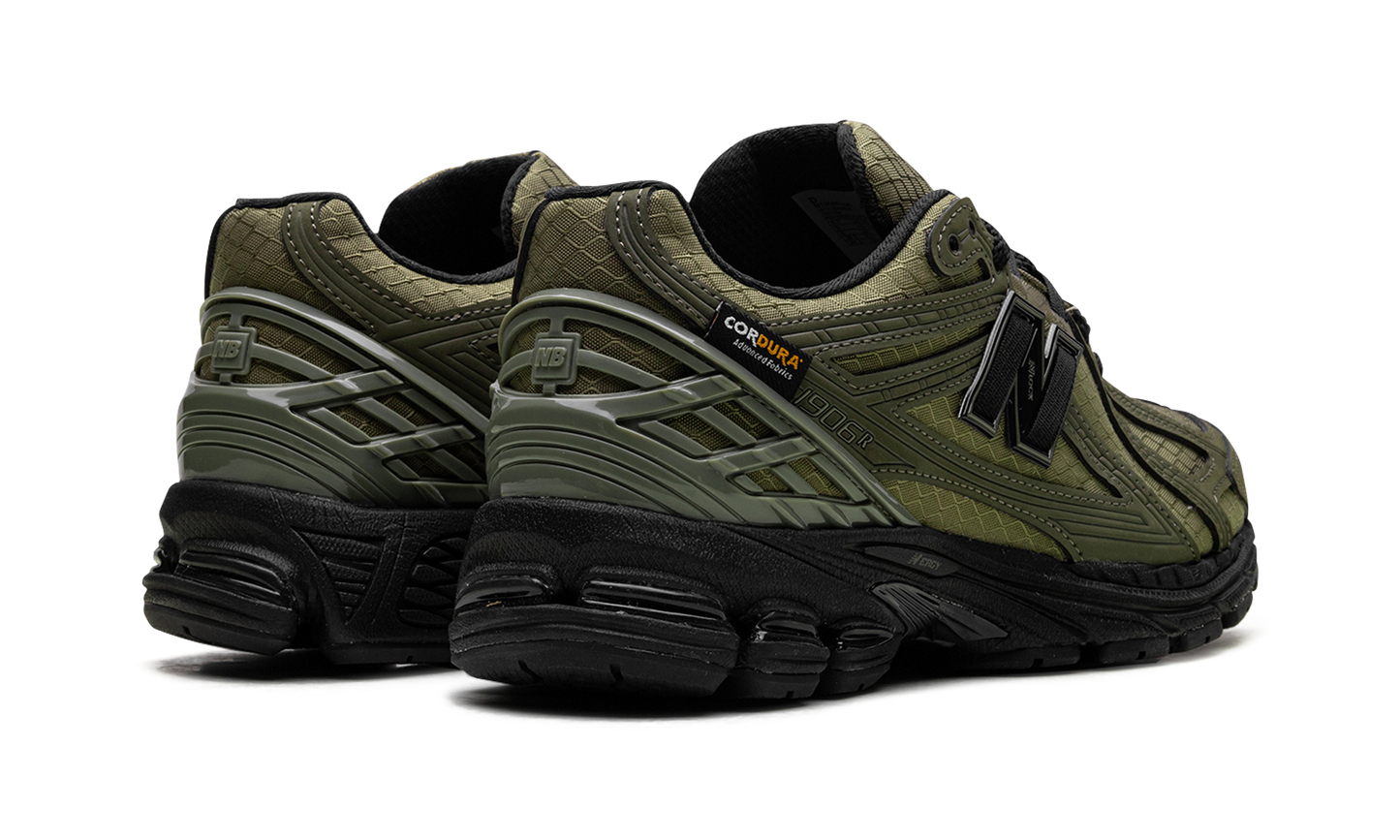 1906R "Cordura Dark Camo Green"