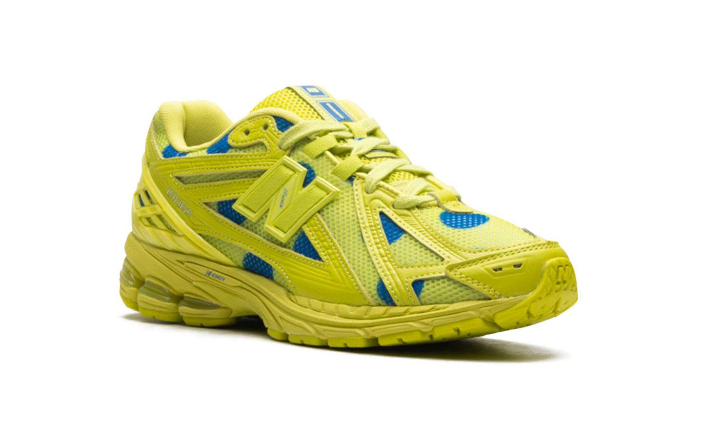 1906R "Polka Dot Pack Volt"