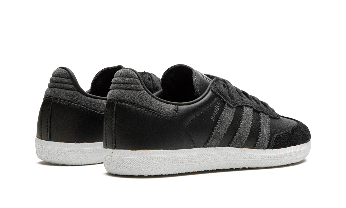Samba Adv "Carbon"