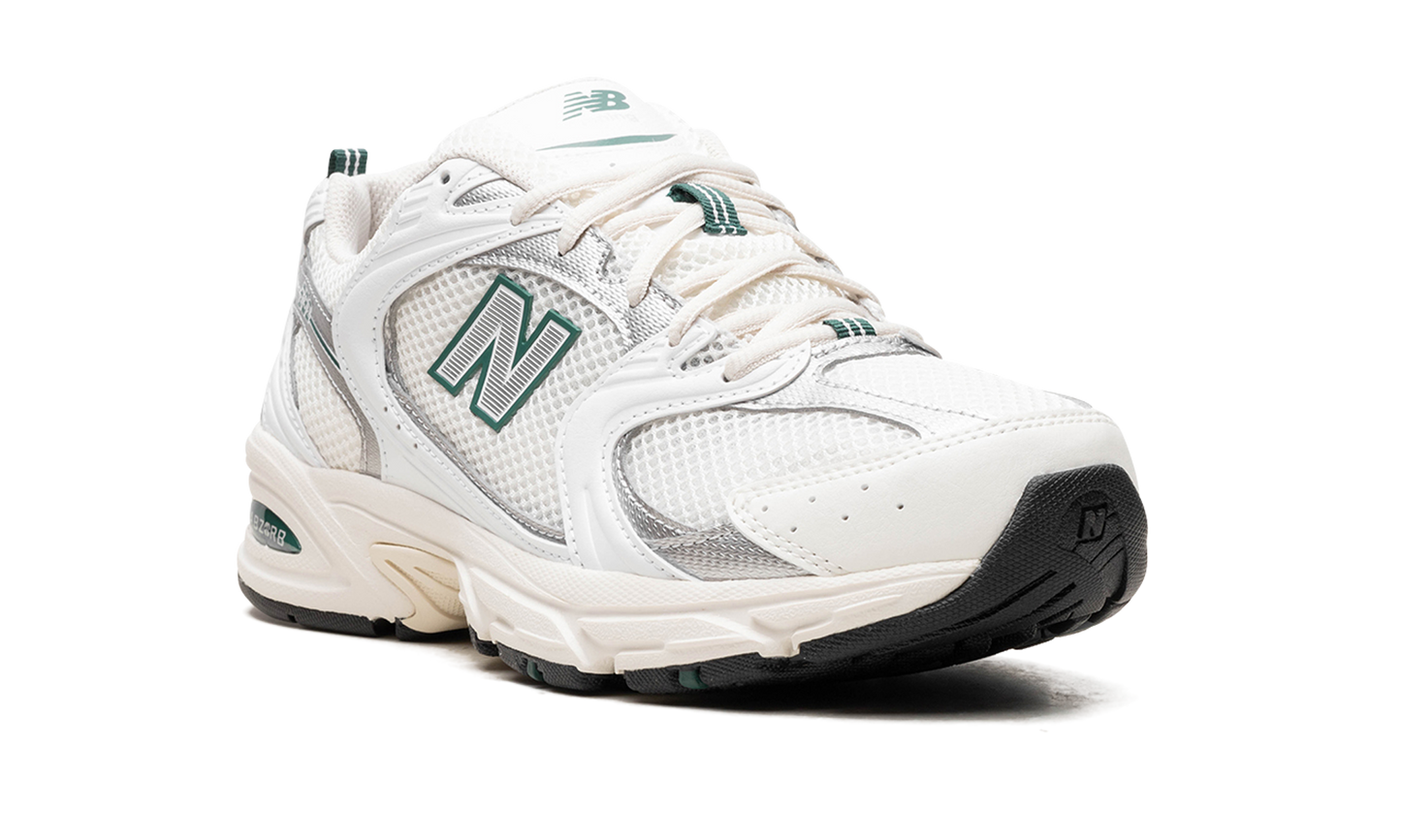 530 "Sea Salt Marsh Green"