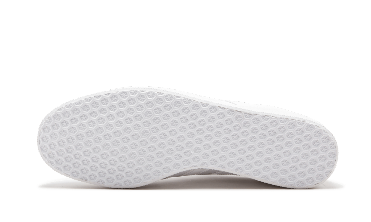 Gazelle "Triple White"