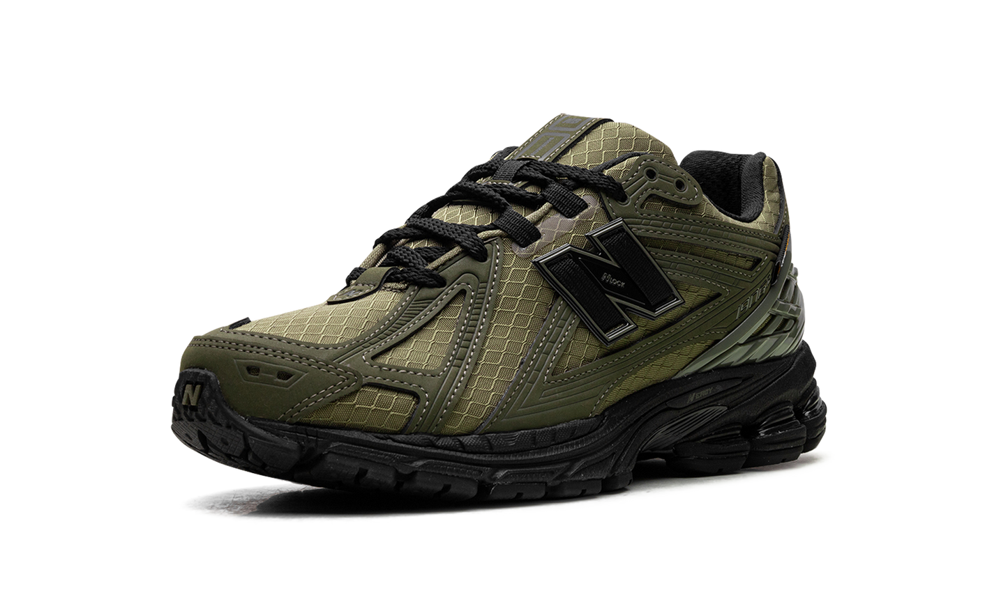 1906R "Cordura Dark Camo Green"