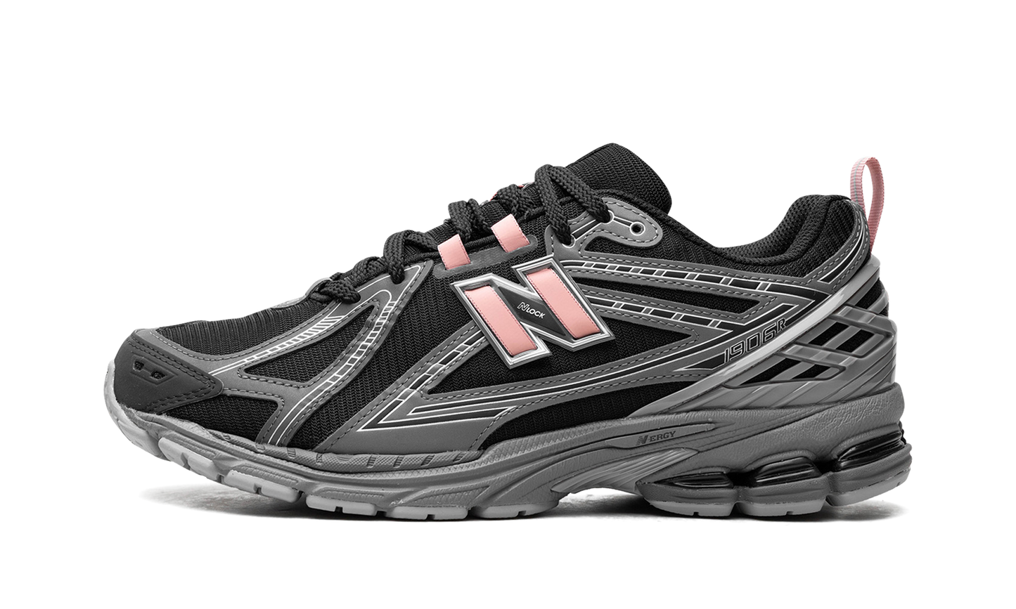 1906R "Black / Pink"
