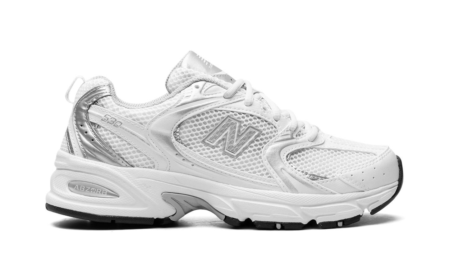 530 "White / Silver"