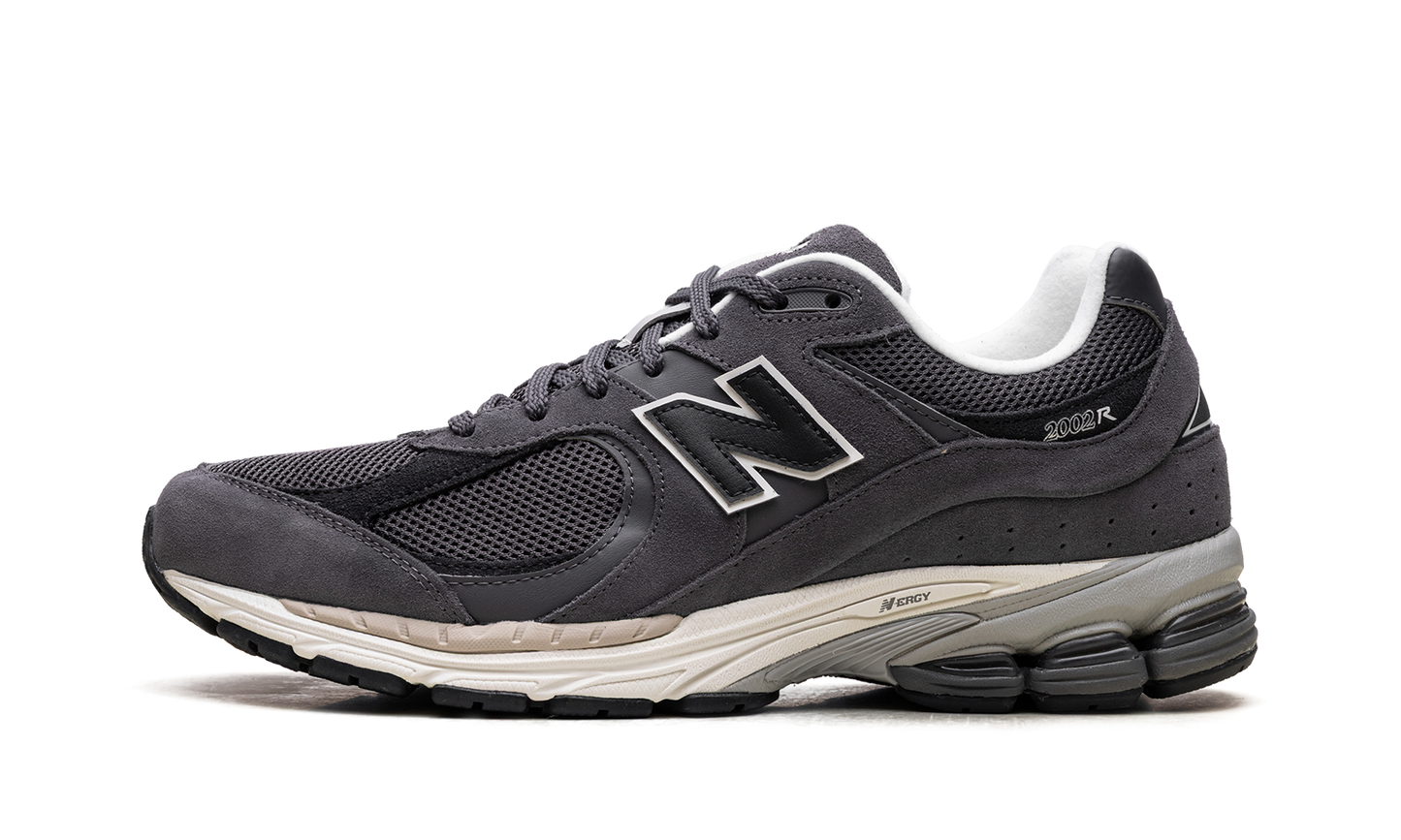 2002R "Monochrome Pack Grey"