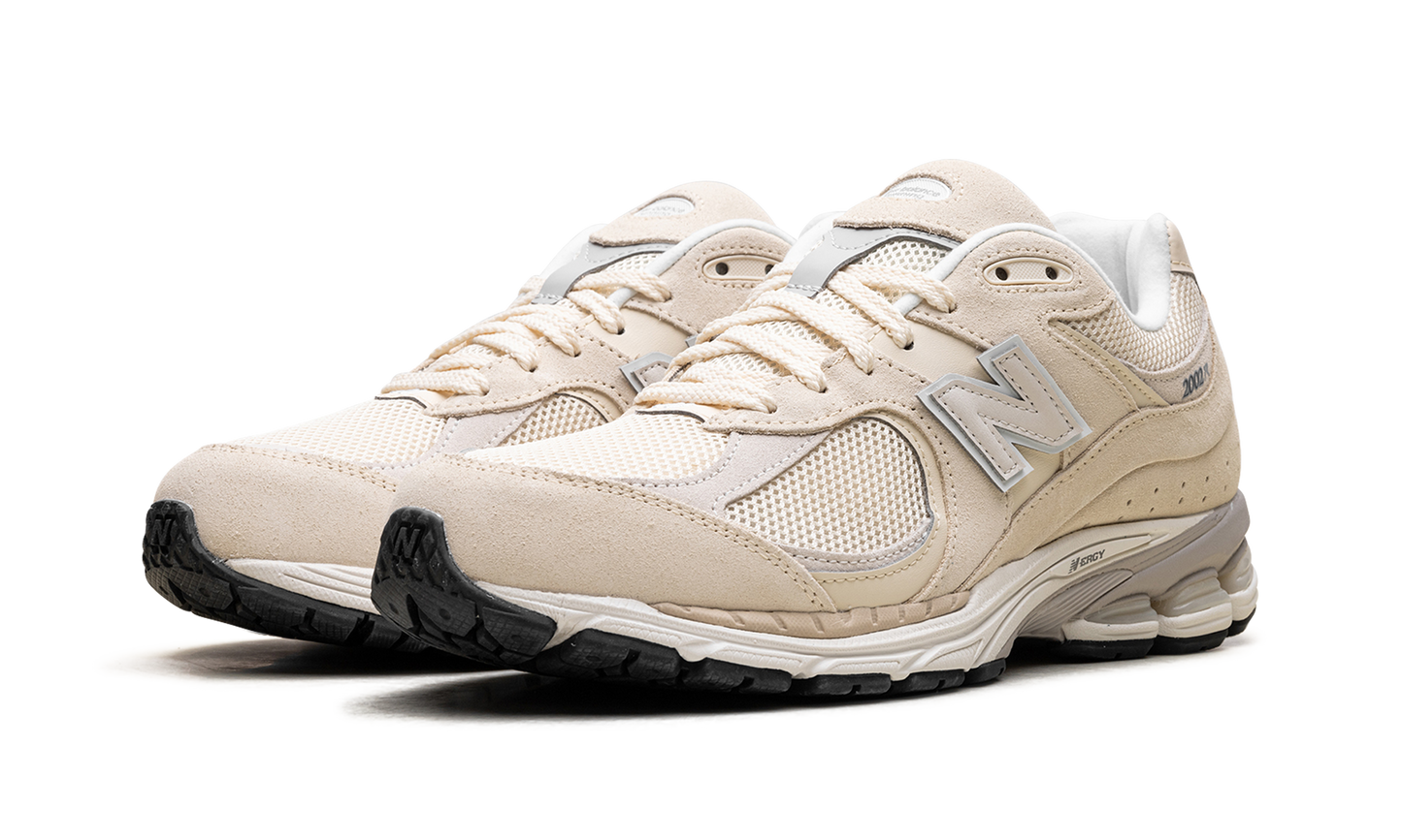 2002R "Beige"