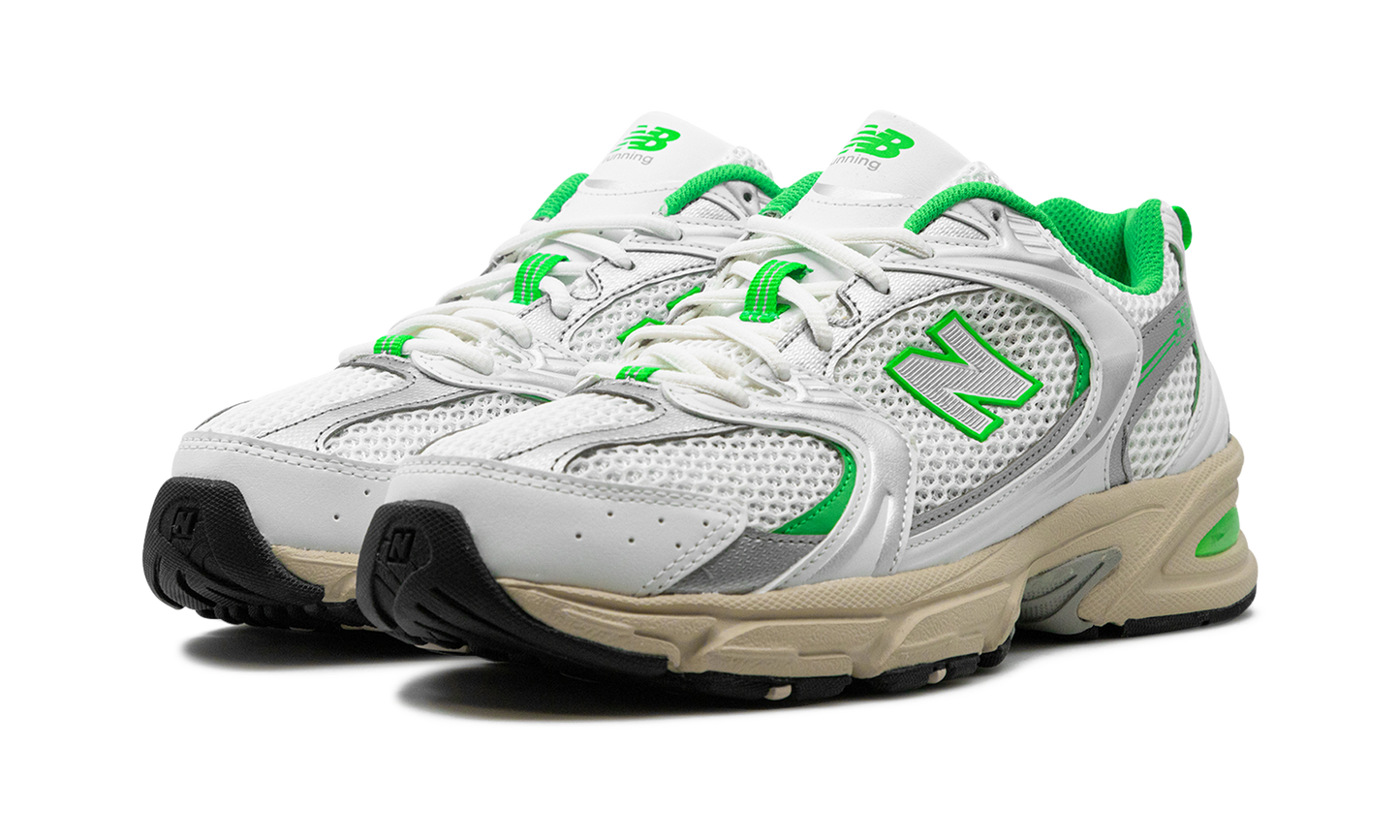 530 "White / Palm Leaf"