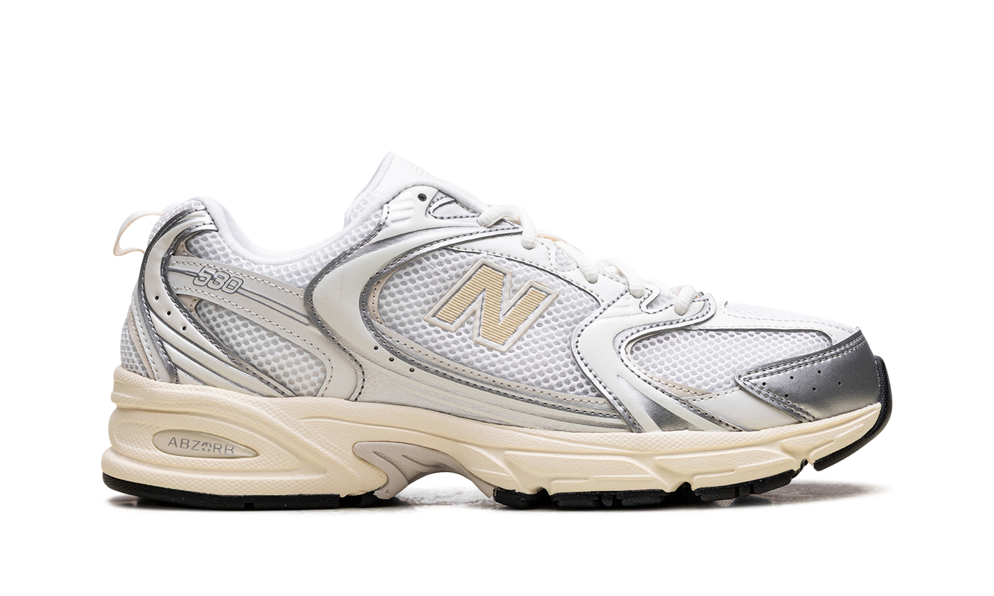 530 "Silver Metallic / Linen"