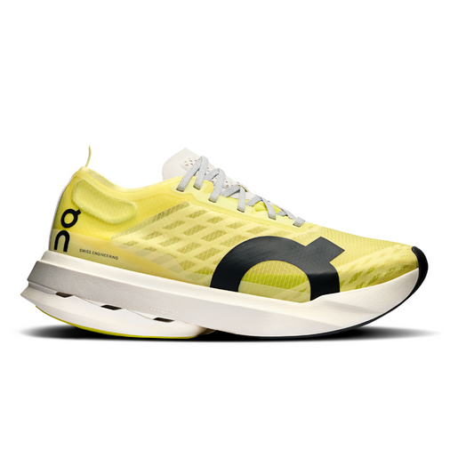 On Women's Cloudboom Strike Road Running Shoes (3WE30473331)