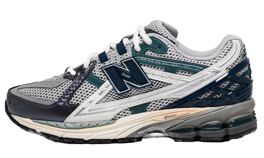 1906R "Silver Metallic / Deep Ocean"