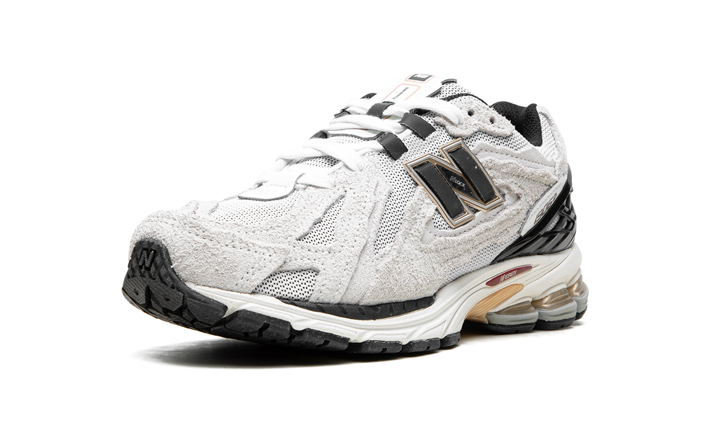 1906R "Protection Pack - Reflection"