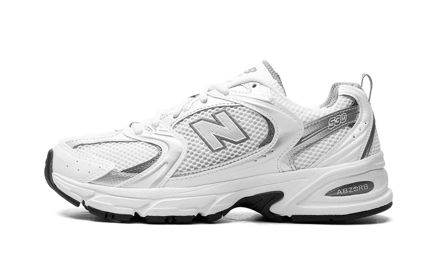 530 "White Silver Metallic"