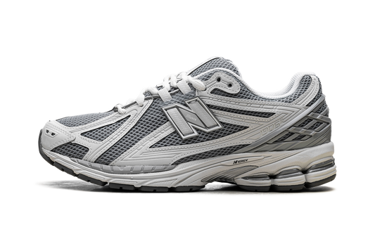 1906R "Grey Matter Slate Grey Silver"