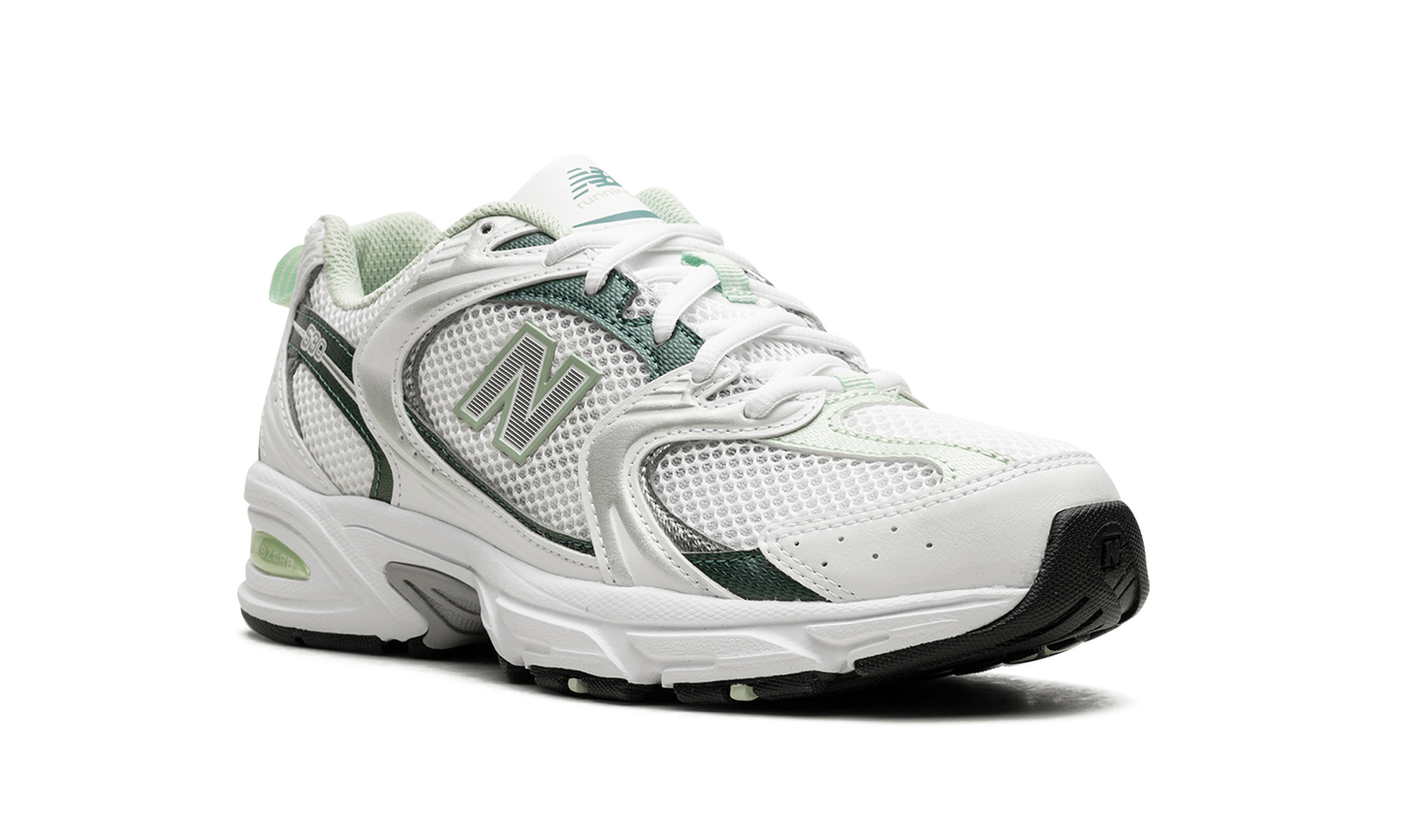 530 "White / New Spruce / Clay Ash"
