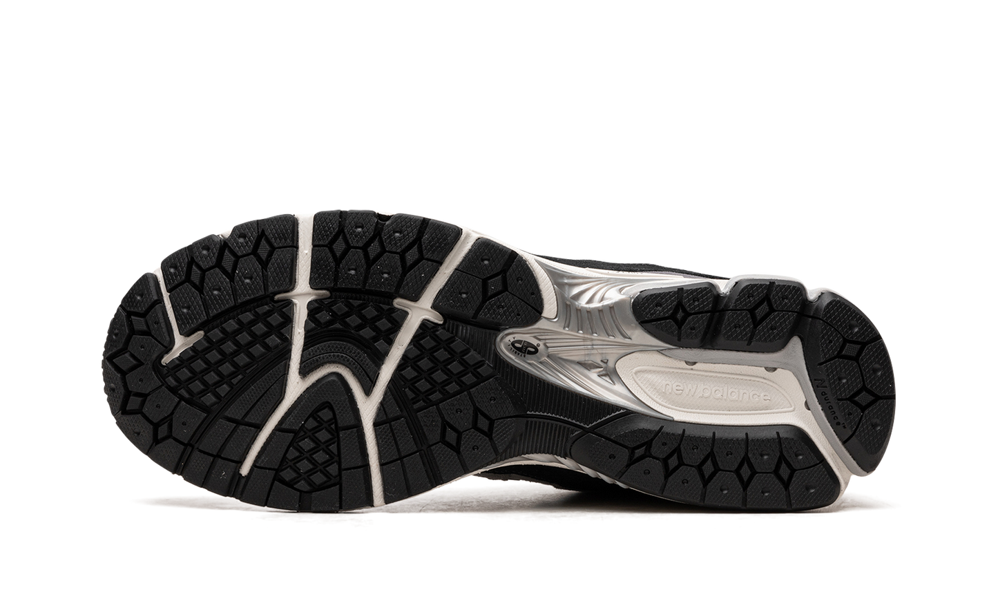 2002R "Slate Grey / Black"