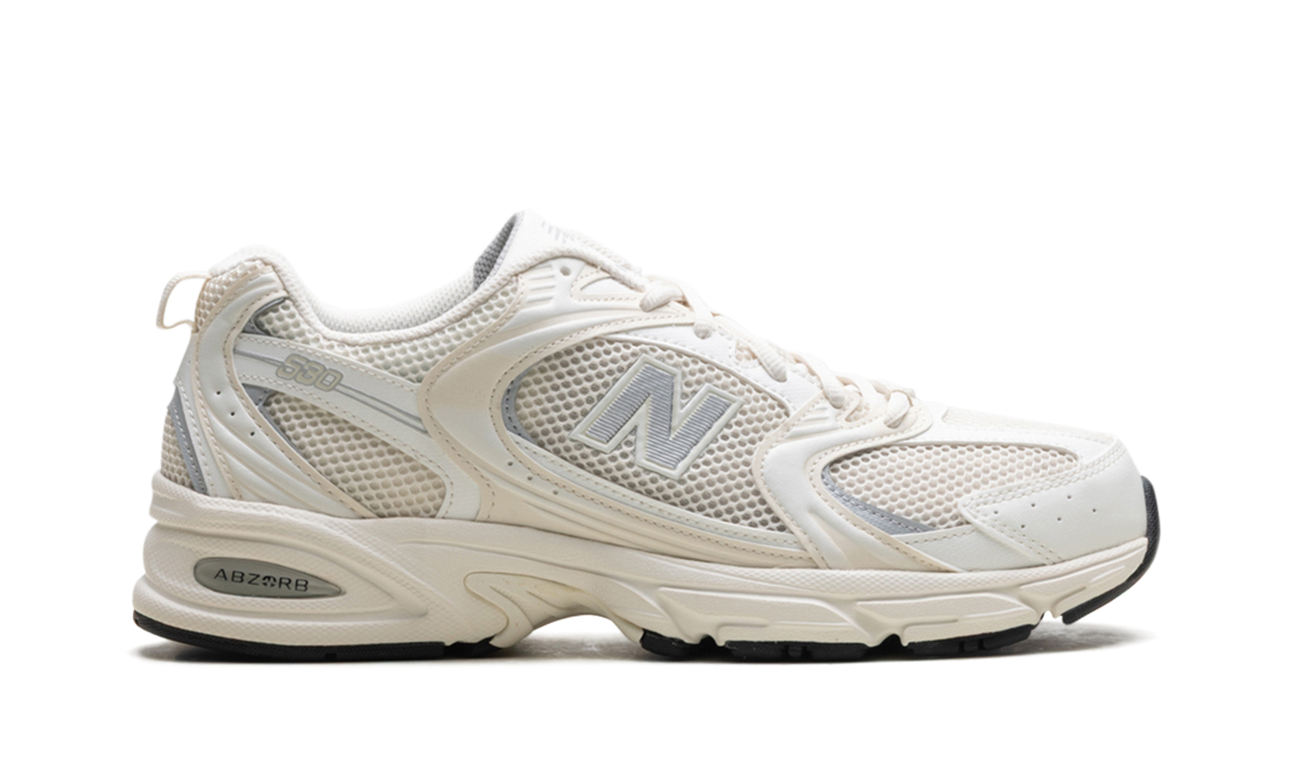 530 "Cream White Silver"