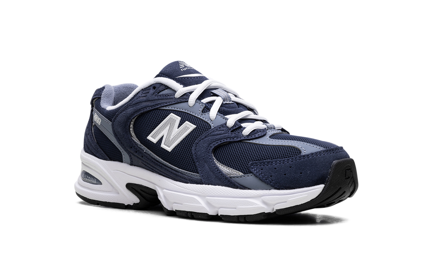 530 "Navy Arctic Grey"