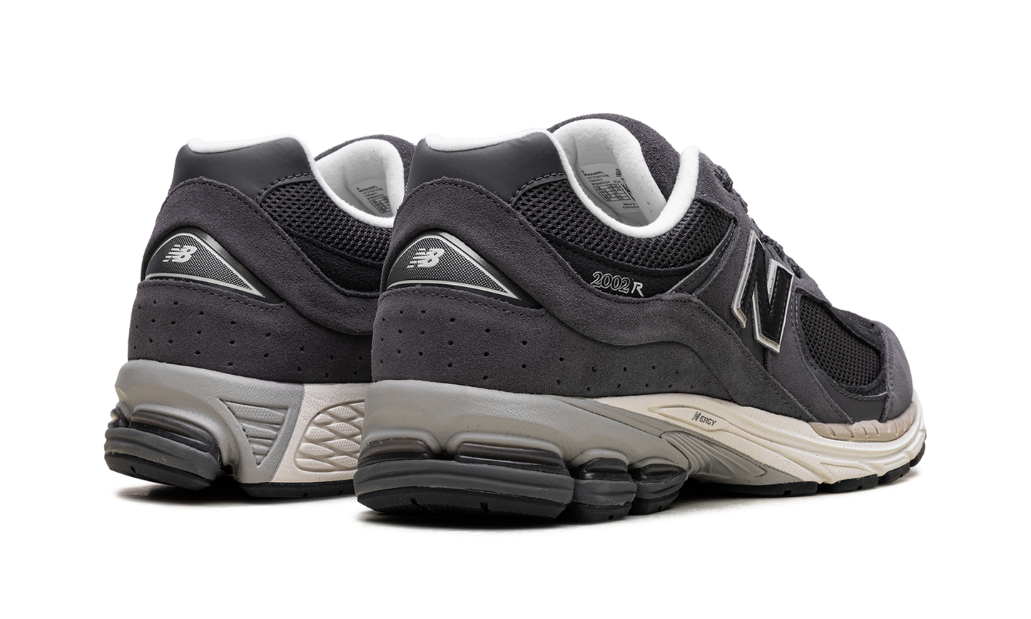 2002R "Monochrome Pack Grey"