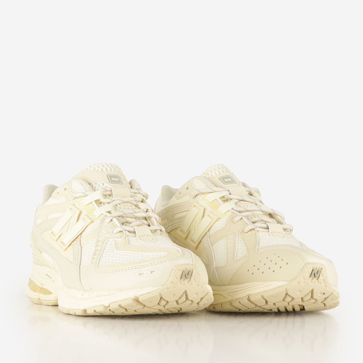 New Balance M1906NK Shoes