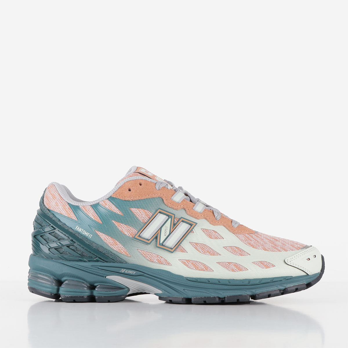New Balance U1906WFB Shoes