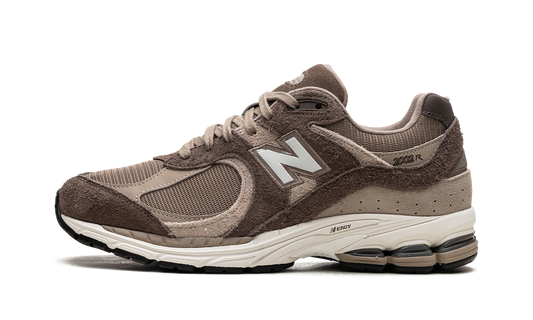 2002R "ASOS Exclusive Brown"