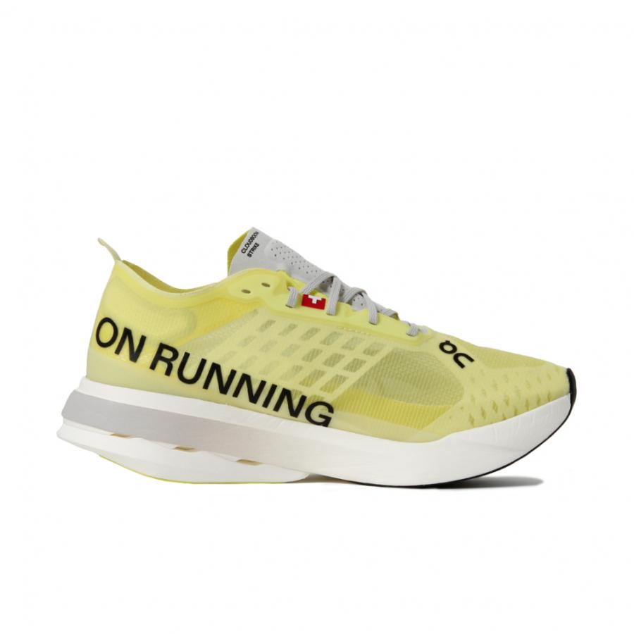 On Women's Cloudboom Strike Road Running Shoes (3WE30473331)