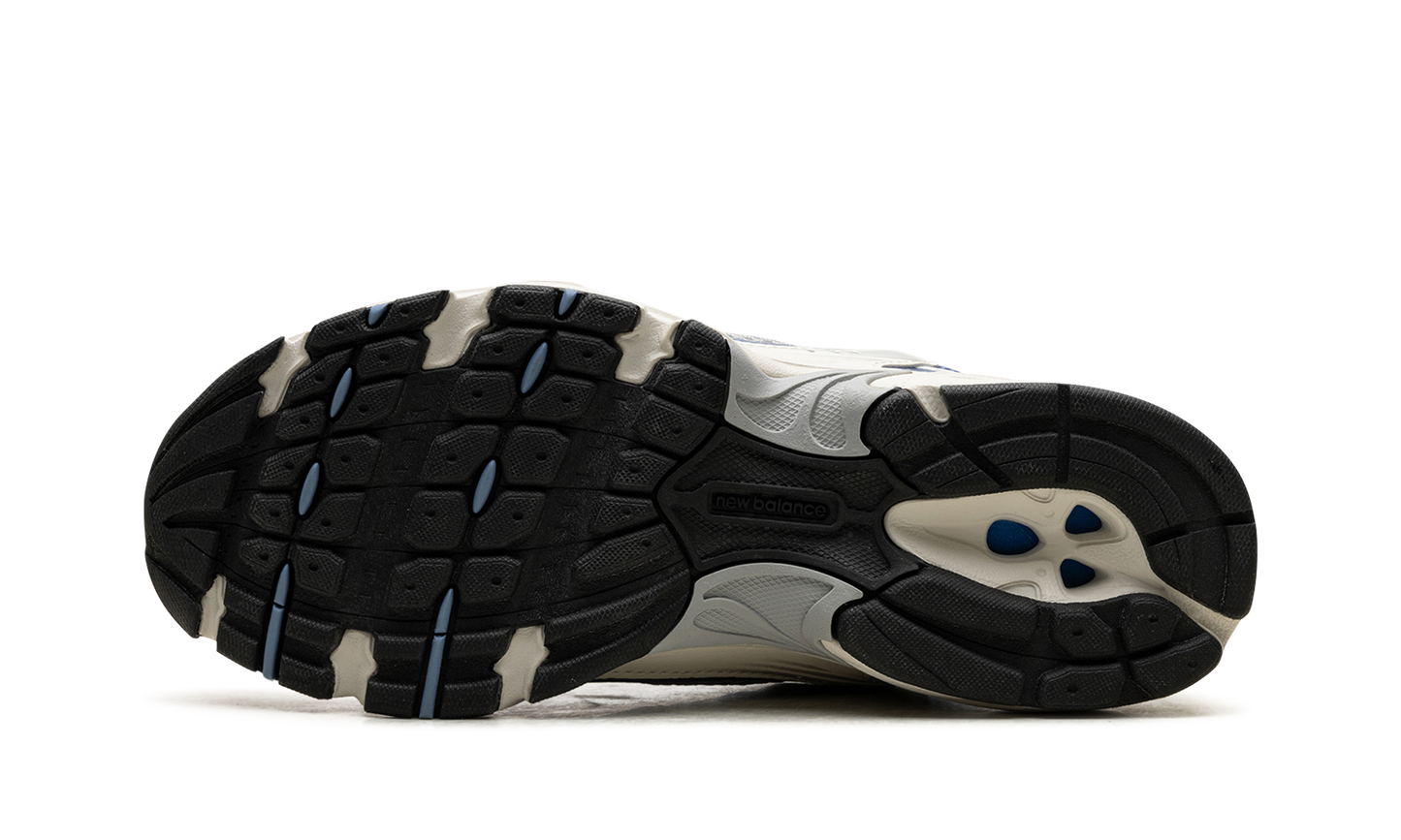 530 "Steel Blue"
