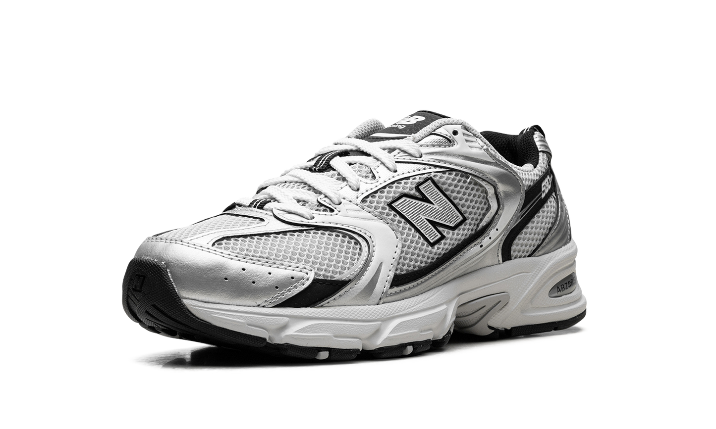 530 "Silver Grey"
