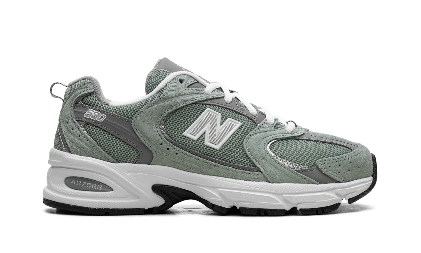 530 "Juniper Shadow Grey"