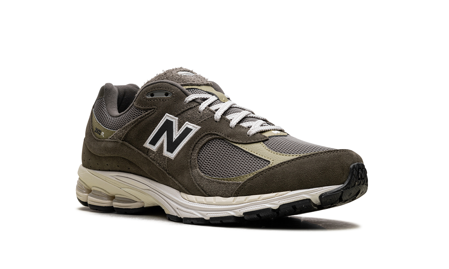 2002R "Zalando Exclusive Olive"