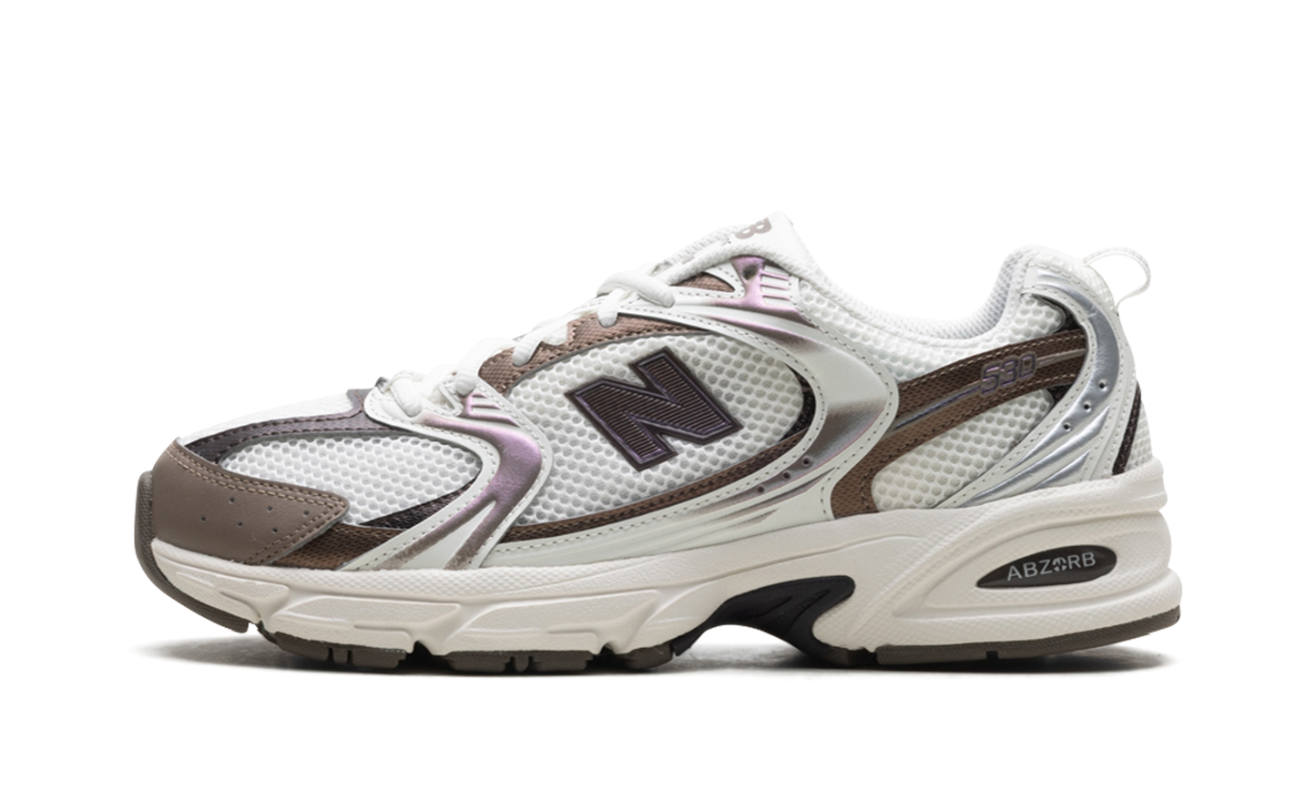 530 "White / Brown"