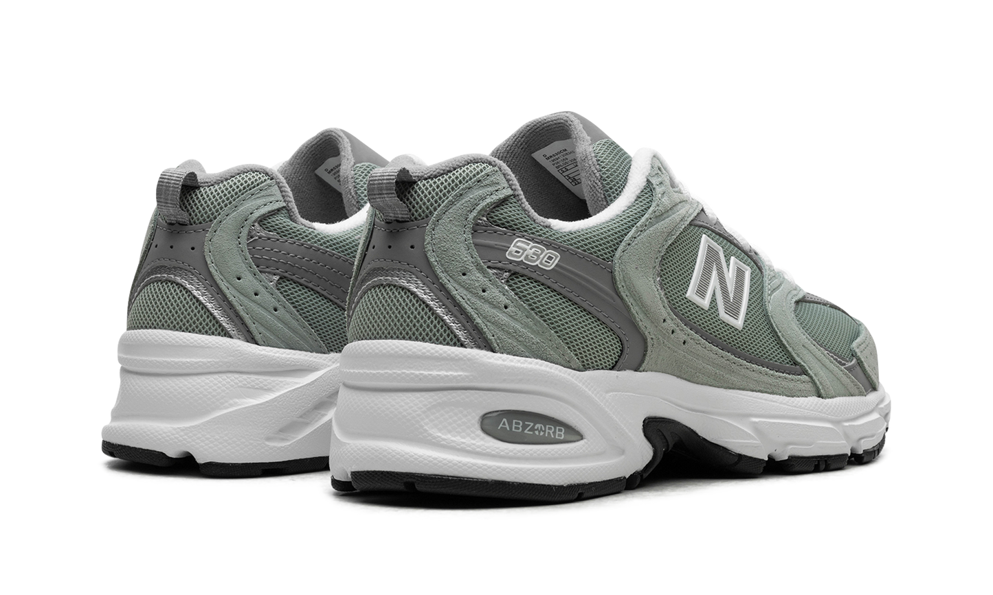530 "Juniper Shadow Grey"
