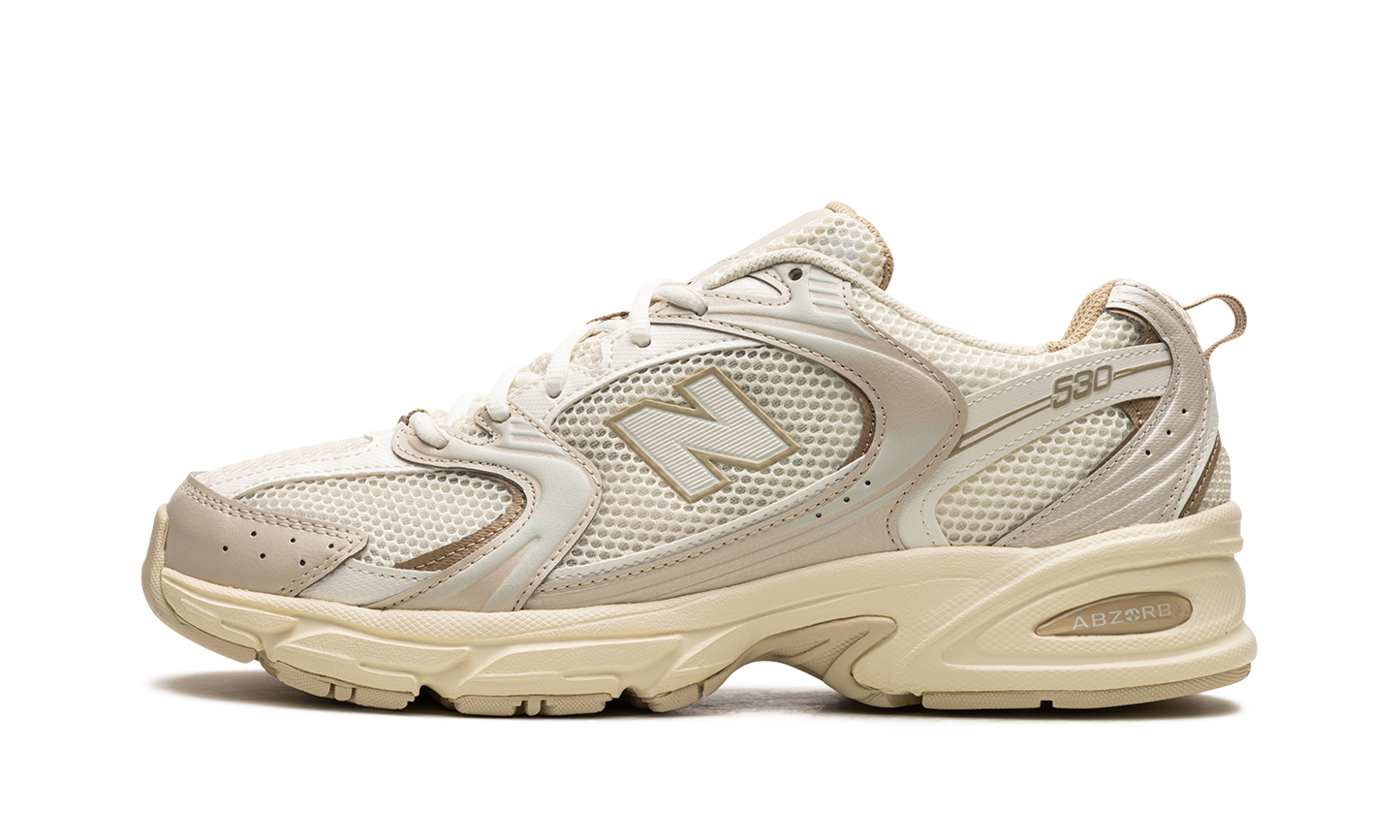 530 "Beige / Angora"