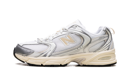 530 "Silver Metallic / Linen"