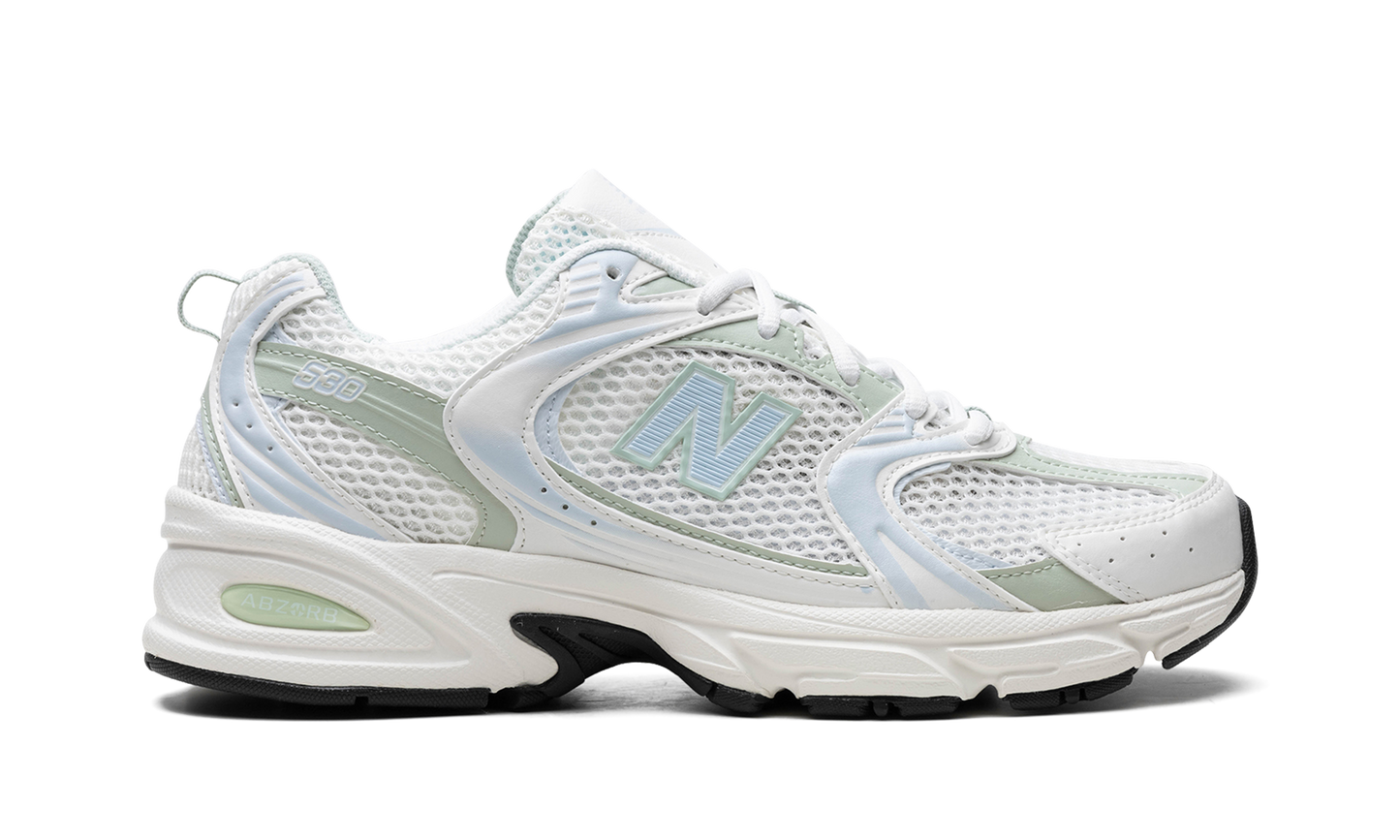 530 "White / Blue"