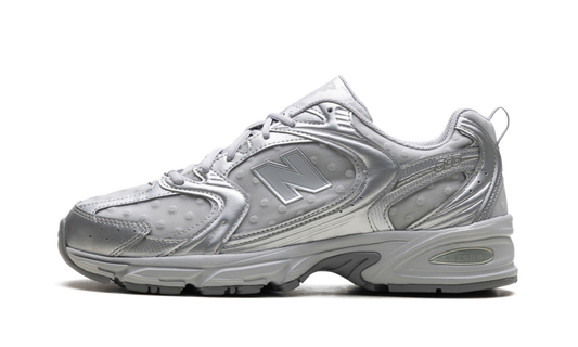 530 "Silver Metallic Raincloud Polka Dots"