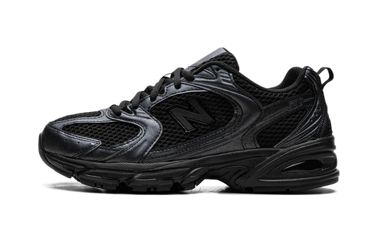 530 "Black Dark Grey"
