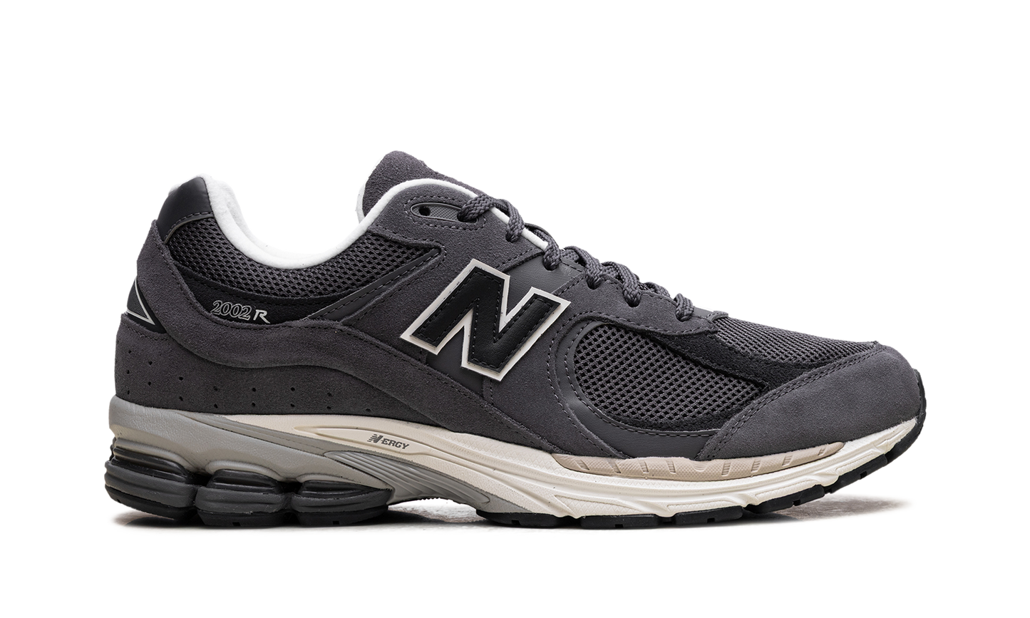 2002R "Monochrome Pack Grey"