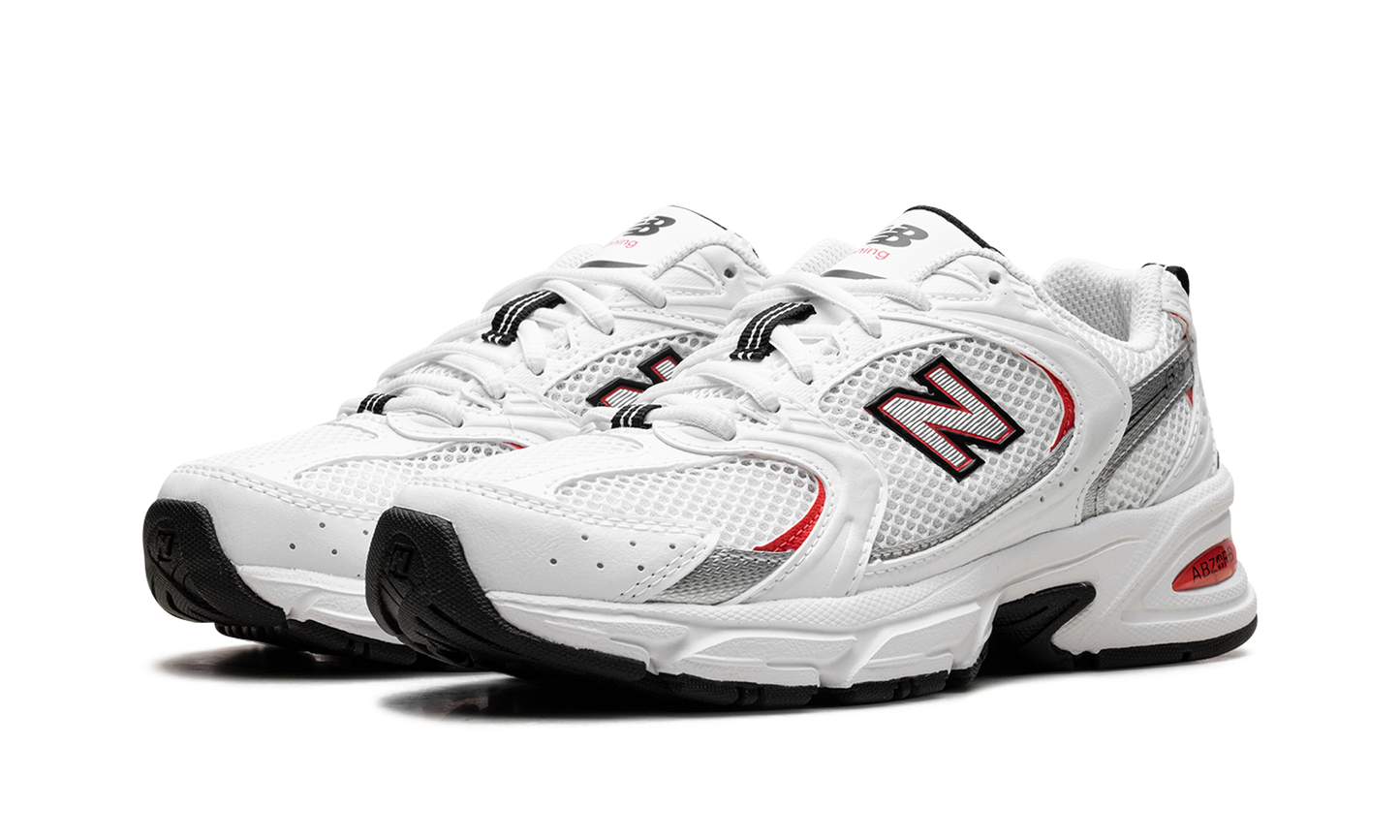 530 "White Blast Red"