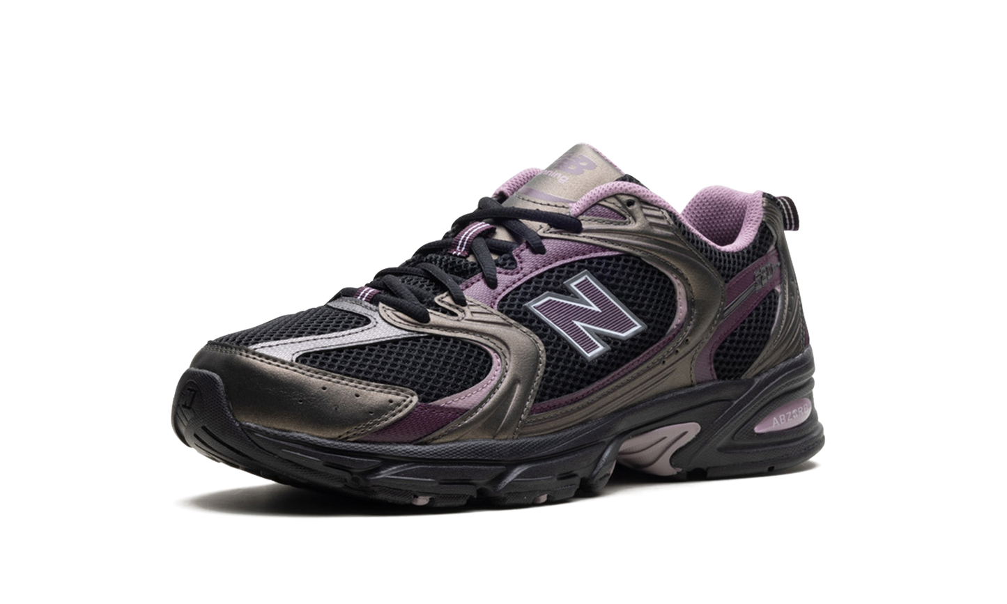 530 "Black Metallic Plum Brown"