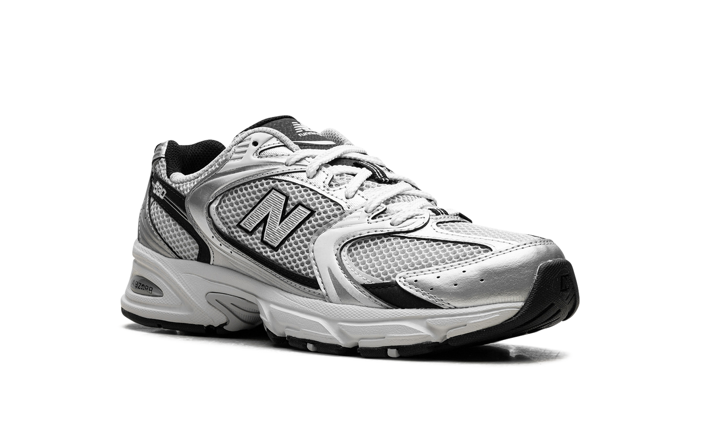 530 "Silver Grey"