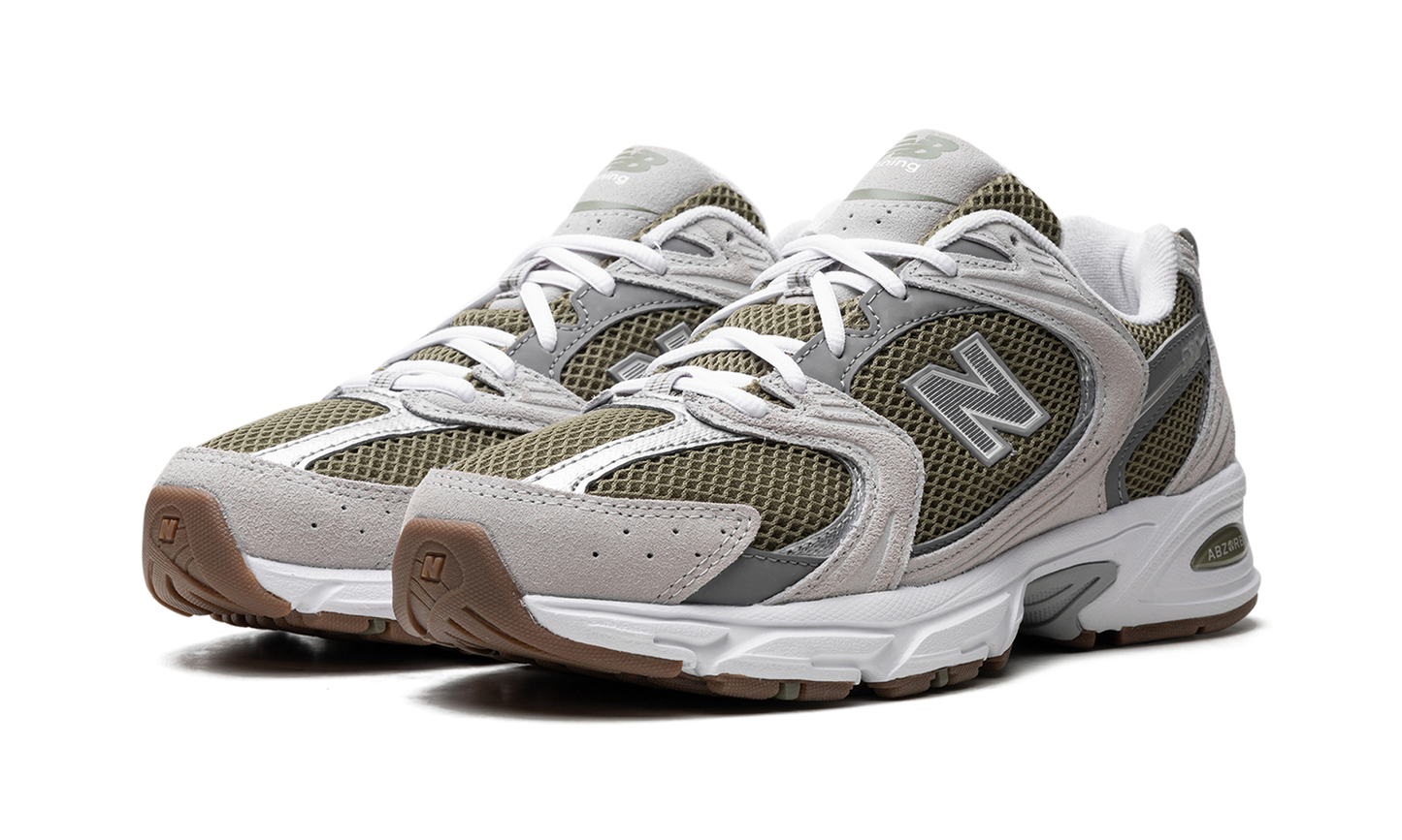 530 "Dark Olivine / Moonrock / Shadow Grey"