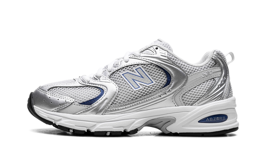 530 "Light Grey Silver Blue"