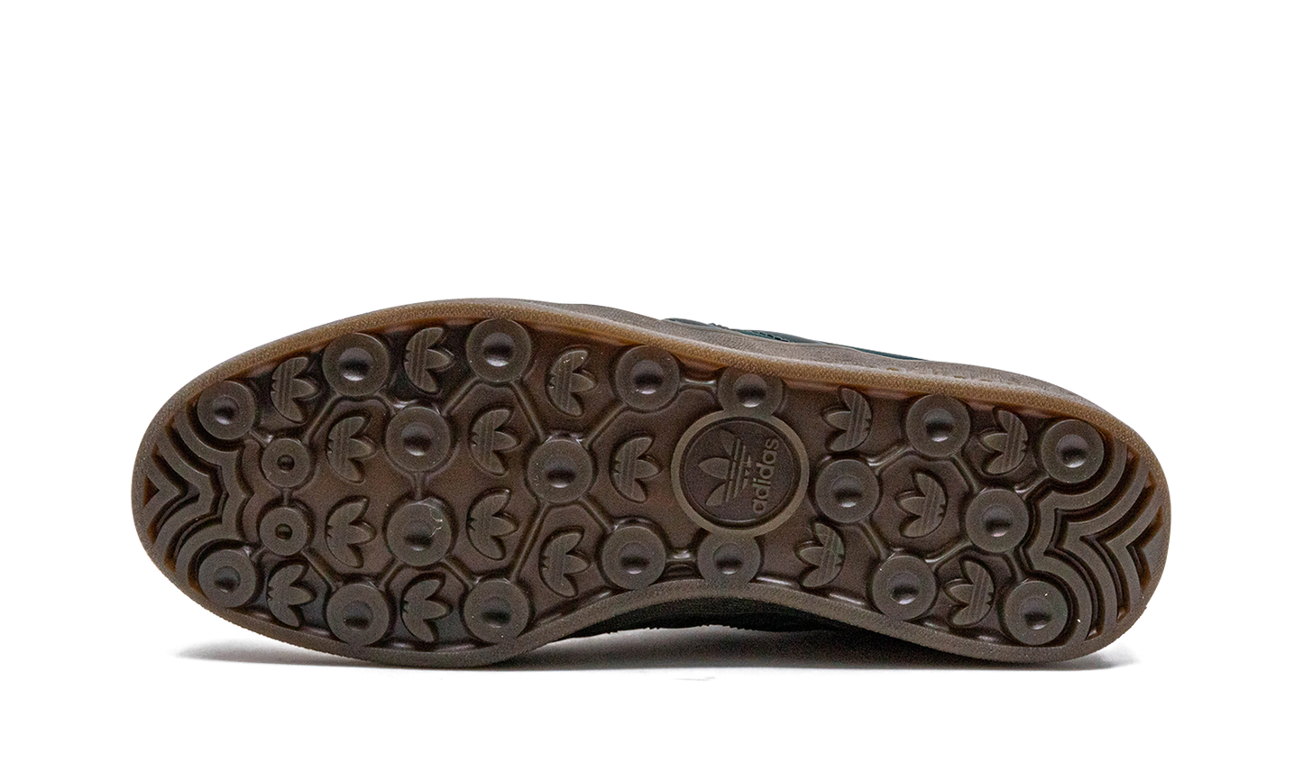 GAZELLE INDOOR