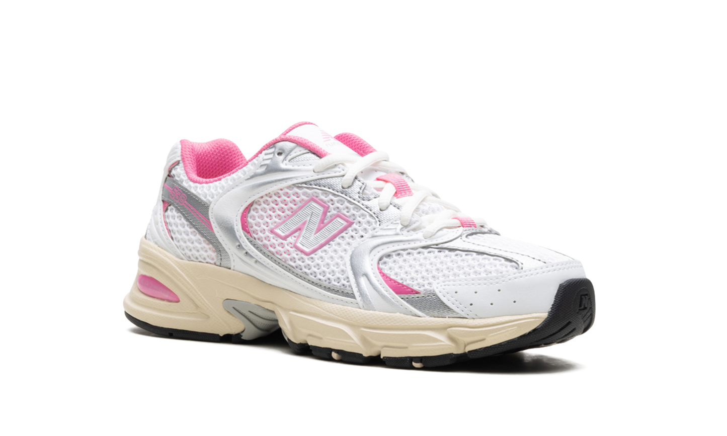 530 "White Pink Vintage"