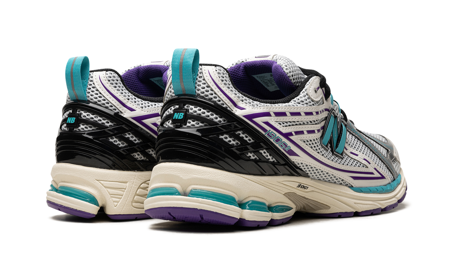 1906R "White / Aqua Purple"